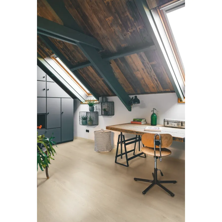 Quick Step panel winylowy ze zintegrowanym podkładem Alpha Bloom dąb morska bryza beżowy AVMPU40080